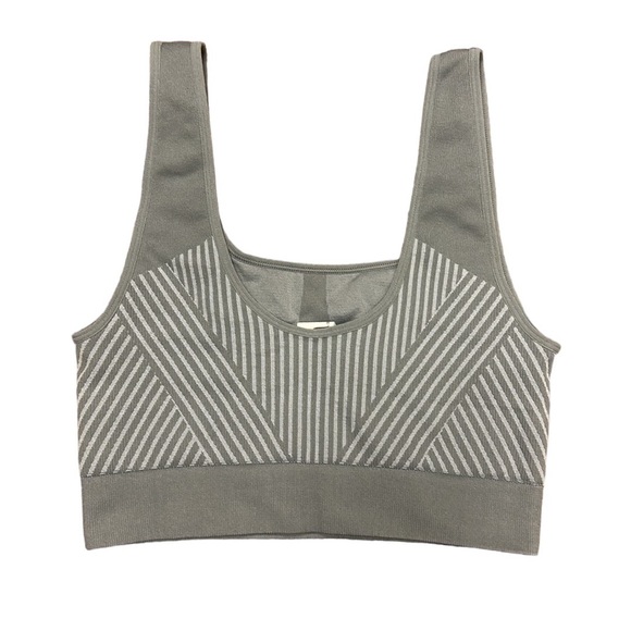 Fabletics Alexis Seamless Raincloud/Arctic Grey Sports Bra - Picture 2 of 4